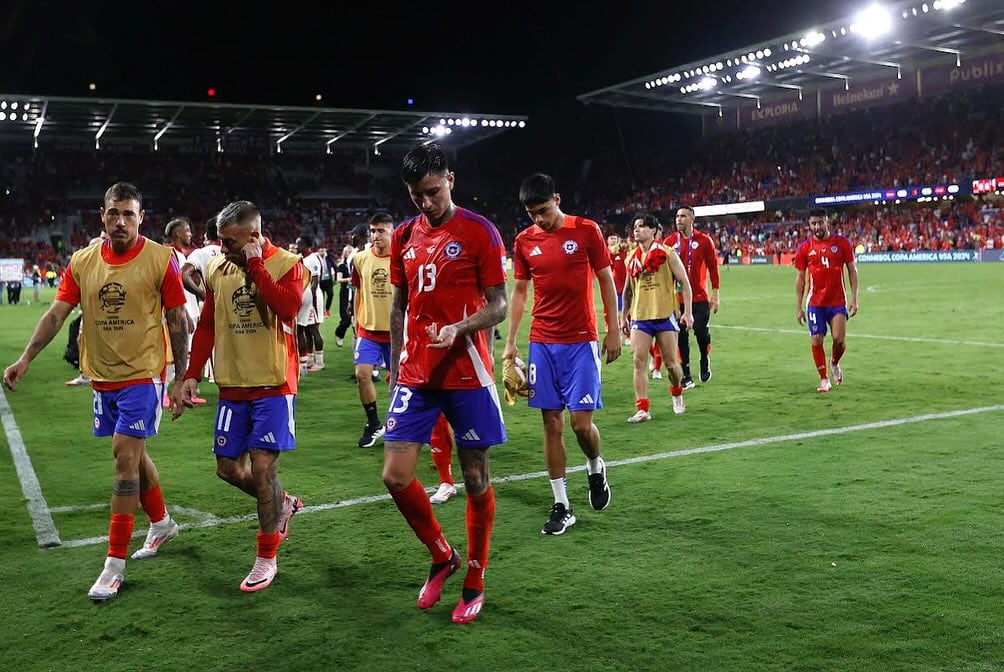 Seleção chilena, de Erick Pulgar, foi eliminada da Copa América - Divulgação / @laroja (Instagram)