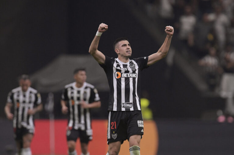 Atlético vence San Lorenzo e se classifica na Libertadores