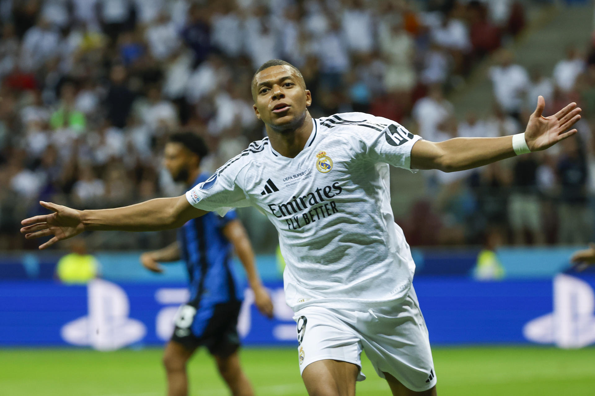 Mbappé estreia com gol, e Real Madrid vence Atalanta na Supercopa da UEFA