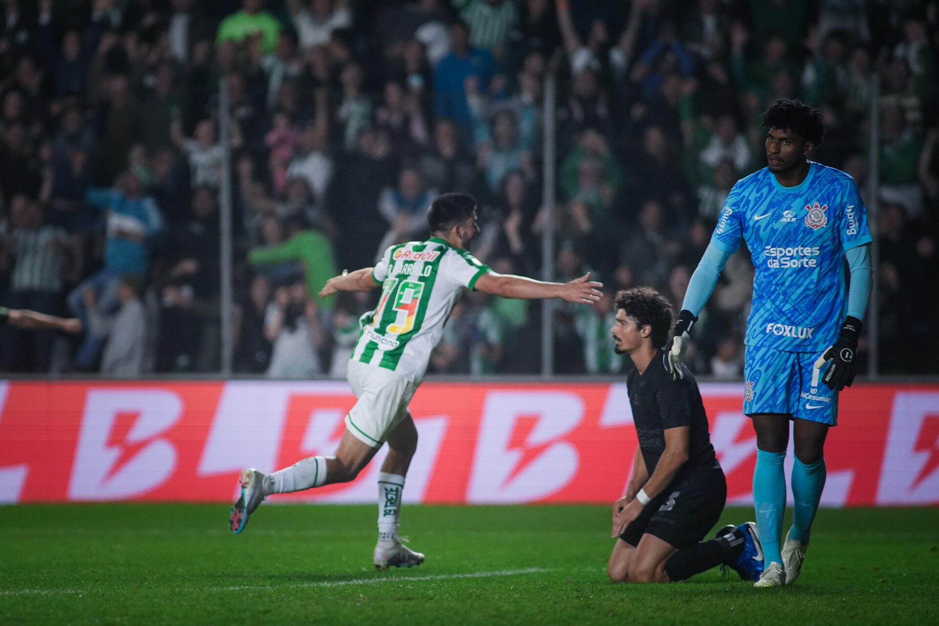 Juventude larga na frente do Corinthians nas quartas da Copa do Brasil