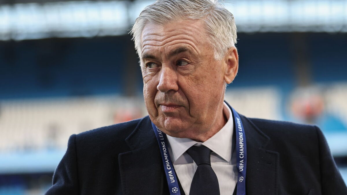 Ancelotti comenta “problema” entre Bellingham e Vinicius Jr