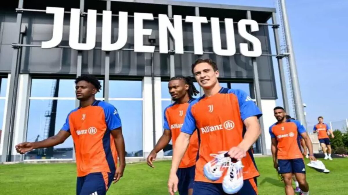 Juventus x Como na estreia da Série A; confira horários e onde assistir os jogos de hoje