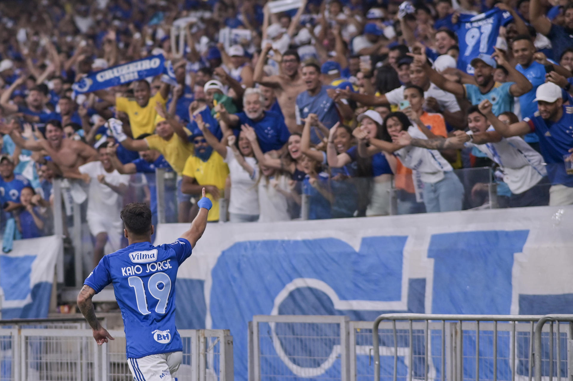 Kaio Jorge comemora gol do Cruzeiro contra o Libertad - EFE/ Joao Guilherme