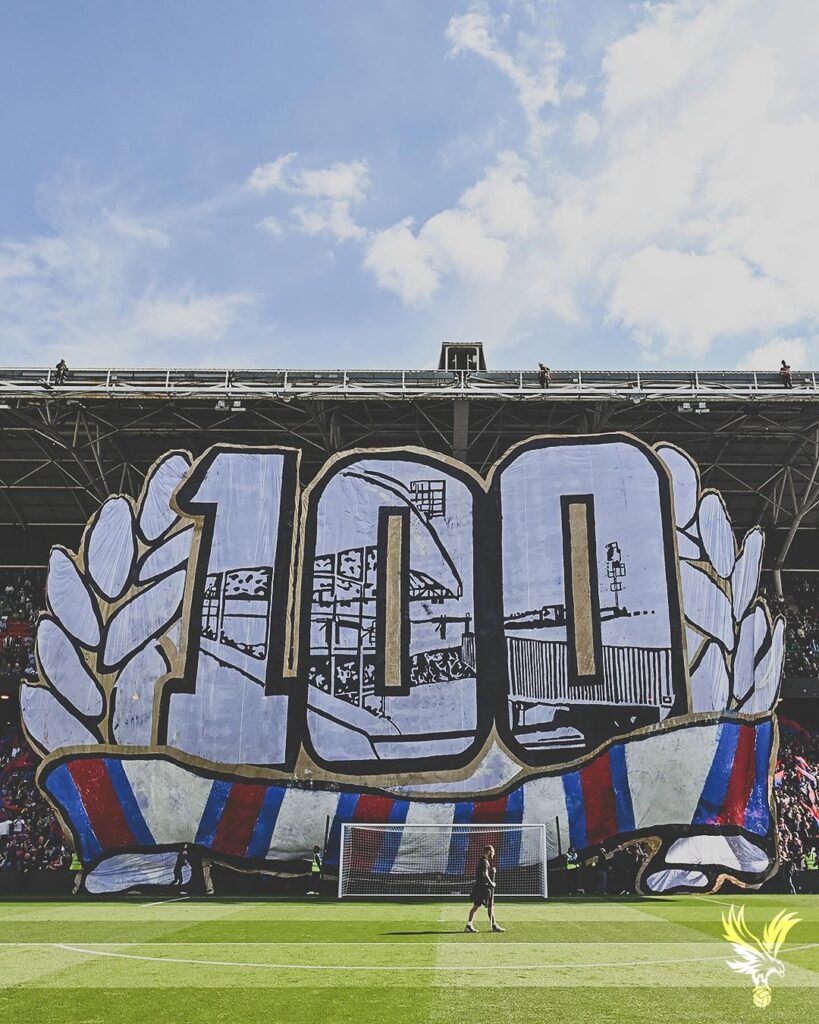 Crystal Palace comemorou 100 anos de seu estádio em jogo da Premier League - Reprodução / Instagram (@cpfc)