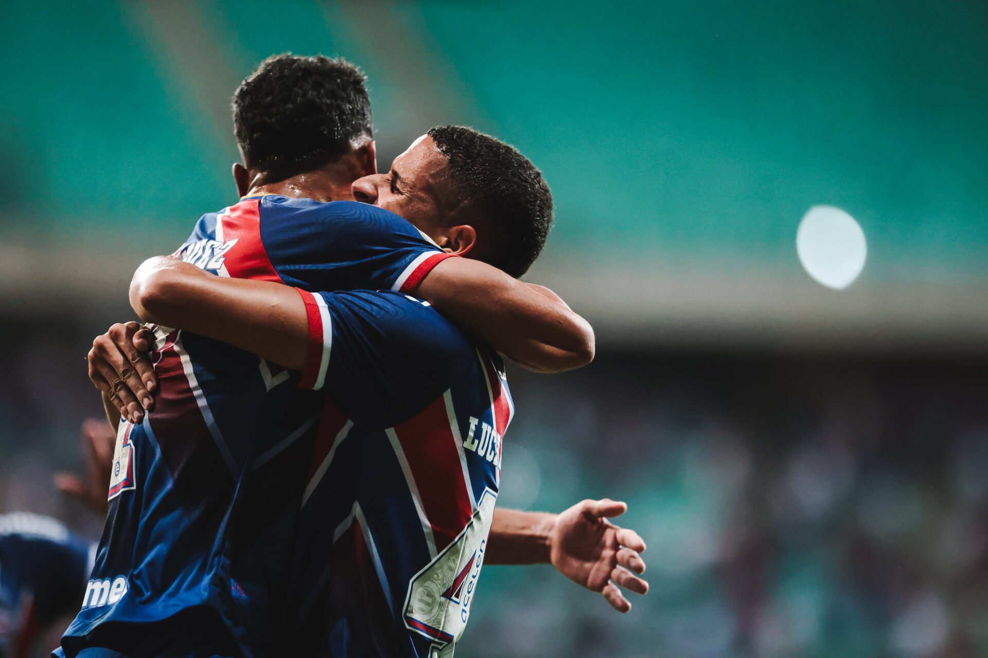 Bahia sobra contra o Atlético e volta a subir na tabela