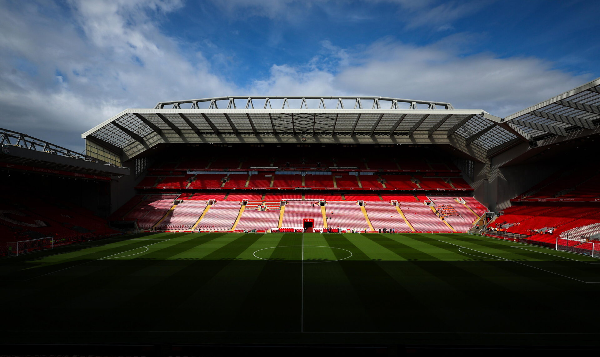 EFE/EPA/ADAM VAUGHAN - anfield