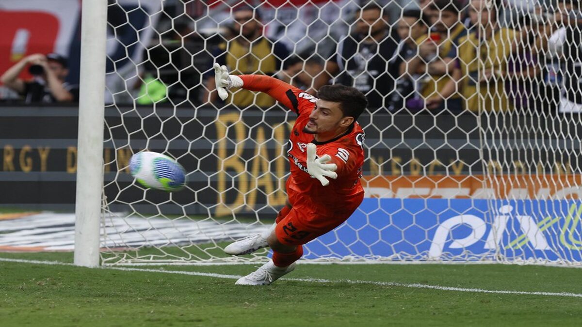 Rafael, a esperança Tricolor para a classificação na Copa do Brasil