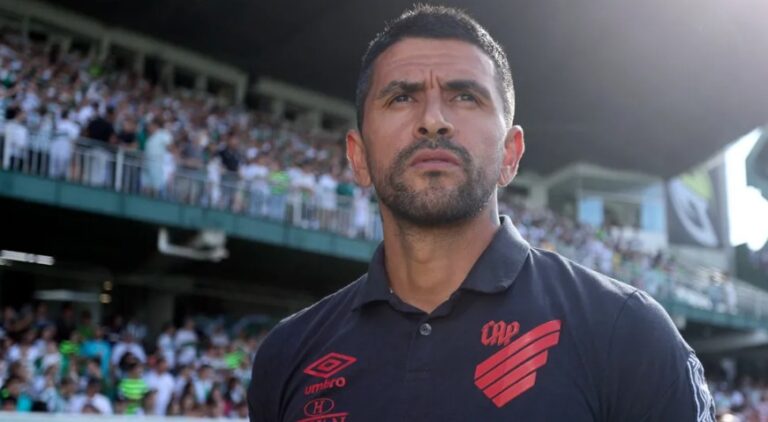 Rebaixado, Athletico-PR anuncia demissões de Lucho González e Autuori