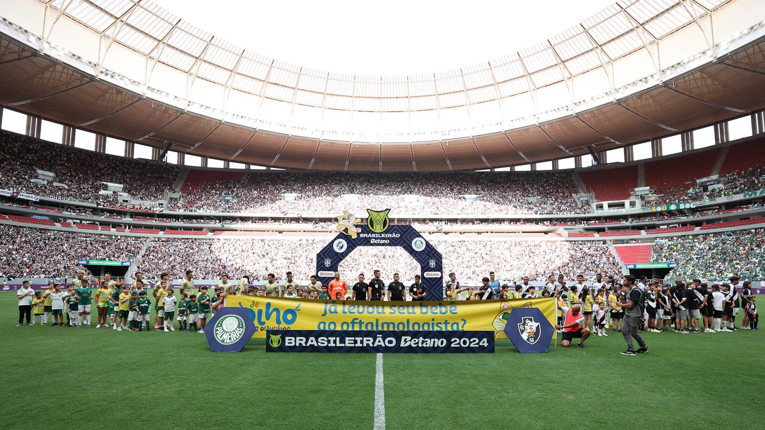 Vasco 0 x 1 Palmeiras em Brasília quebra recorde de público de 2024