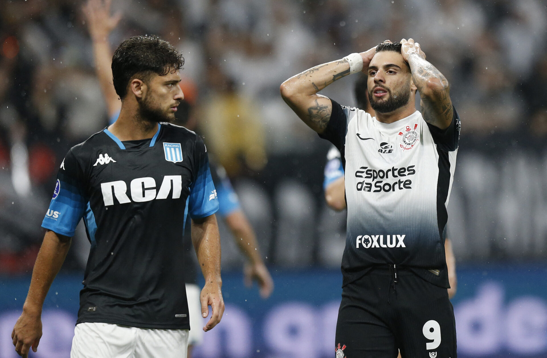 Corinthians e Racing empatam na ida da semi da Sula