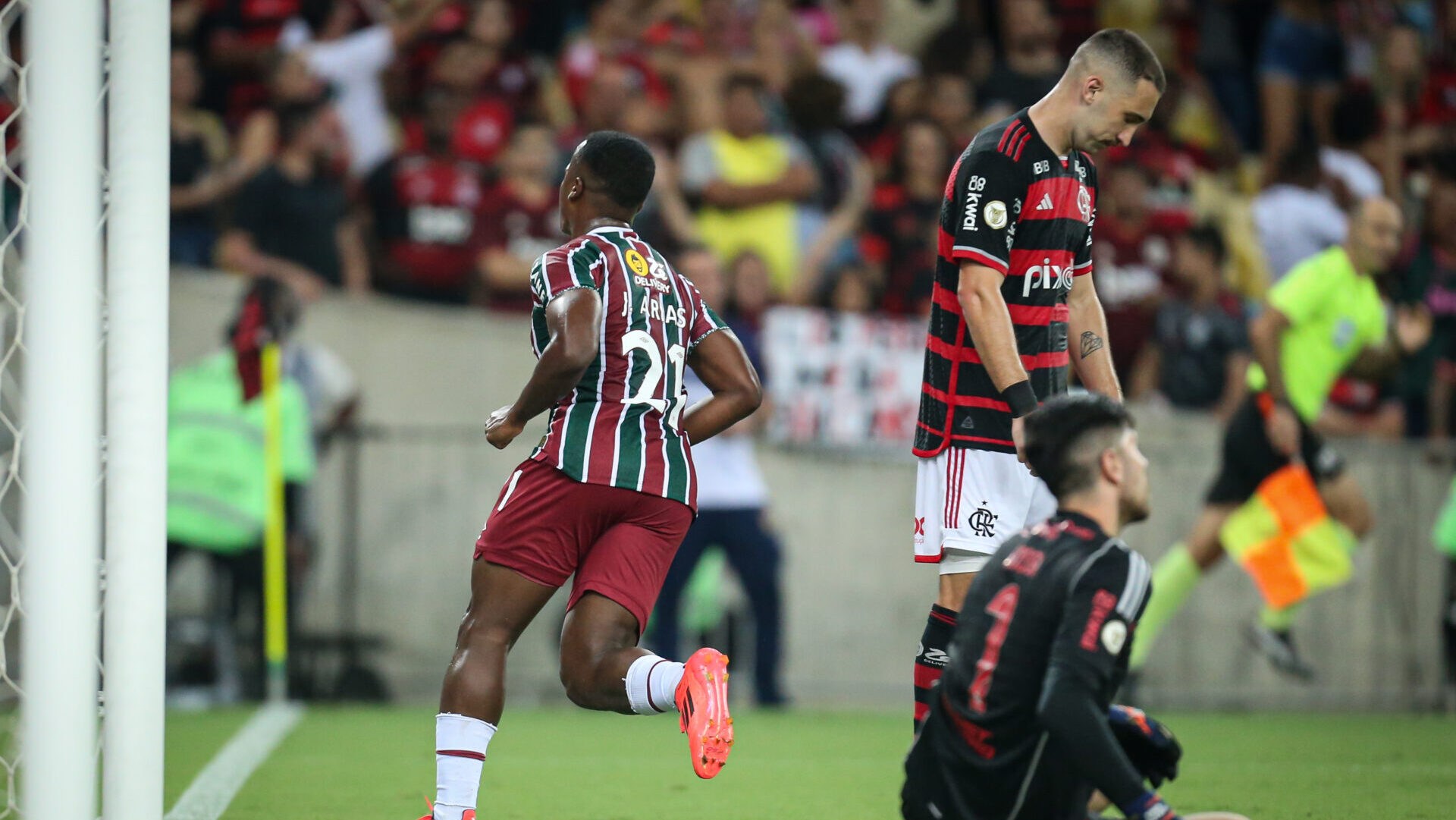 Fluminense x Flamengo: onde assistir ao clássico Carioca