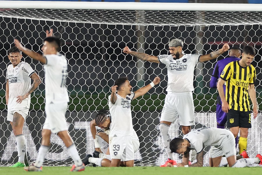 Botafogo e Atlético concorrem a melhor time do mundo; veja lista