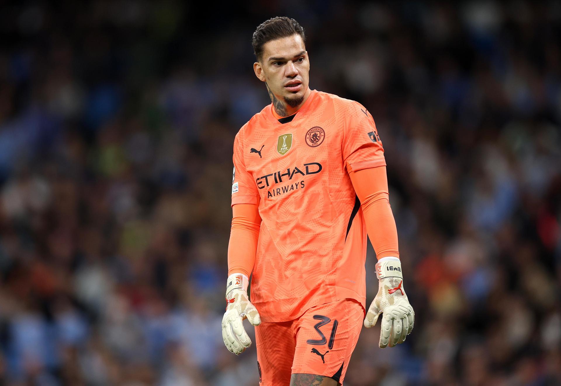 Ederson fala sobre a sua recusa de proposta do futebol árabe