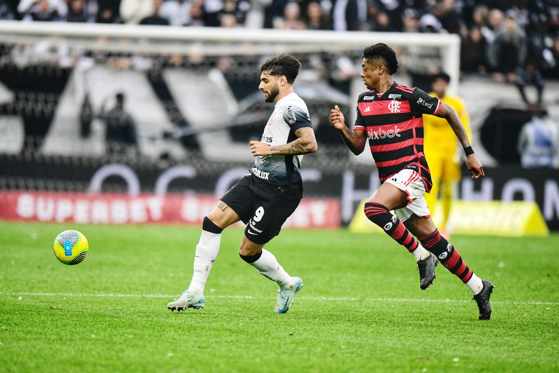 Flamengo segura pressão do Corinthians e chega à final da Copa do Brasil