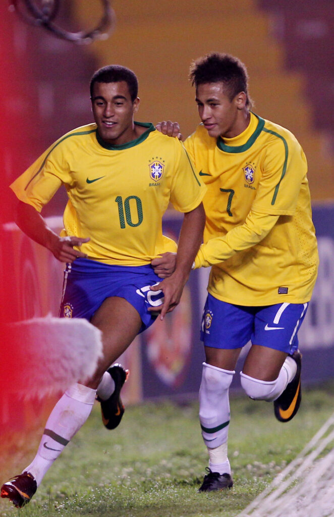 Lucas e Neymar: parceria afinada pela seleção no Sul-Americano sub-20 de 2011 - Mowa Press