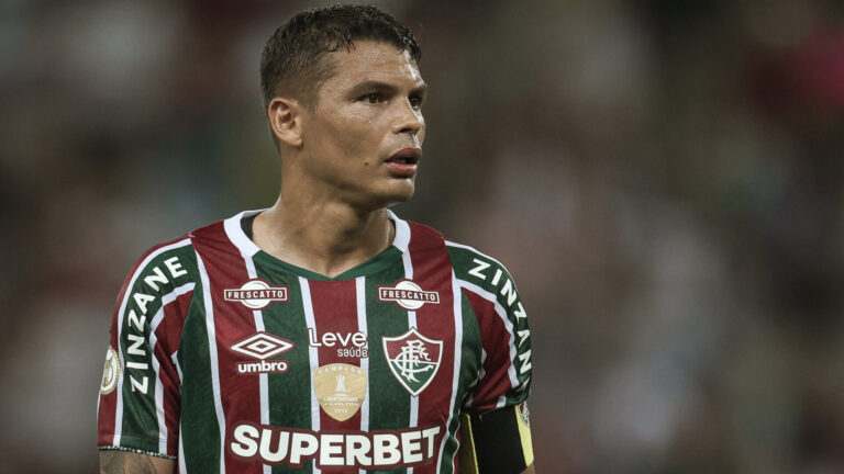 Thiago Silva diz que fica no Fluminense mesmo em caso de rebaixamento