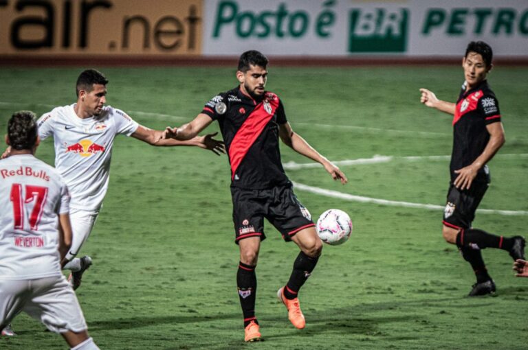 Atlético GO x Bragantino: horário, escalações e onde assistir