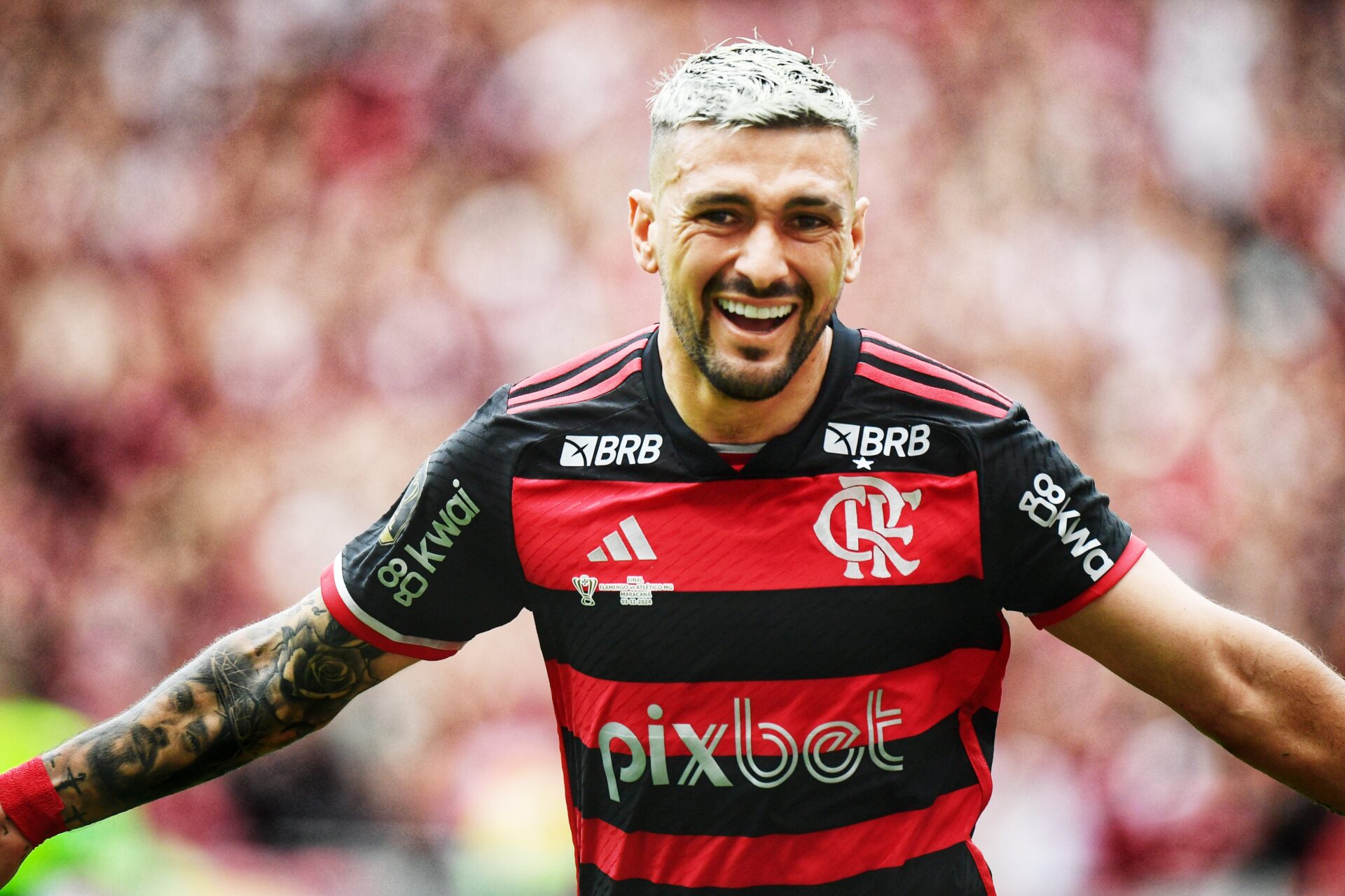 Arrascaeta, do Flamengo, comemora gol contra o Atlético-MG na final da Copa do Brasil -Alexandre Battibugli/PLACAR