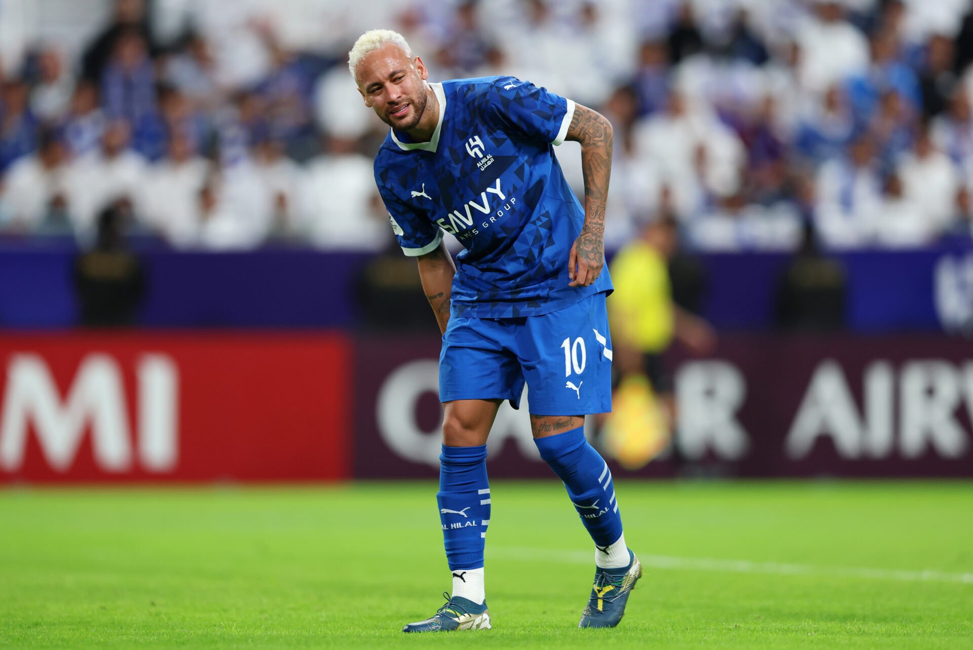 Neymar, do Al-Hilal, deixa o campo lesionado - Yasser Bakhsh/Getty Images)