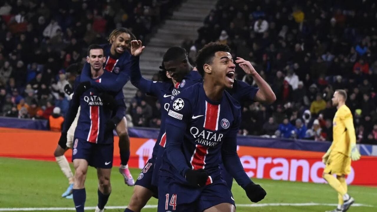 PSG goleia o Salzburg e entra na zona de playoffs da Champions League