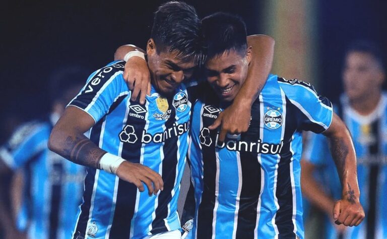 Grêmio goleia o Monsoon e se isola na liderança do Campeonato Gaúcho