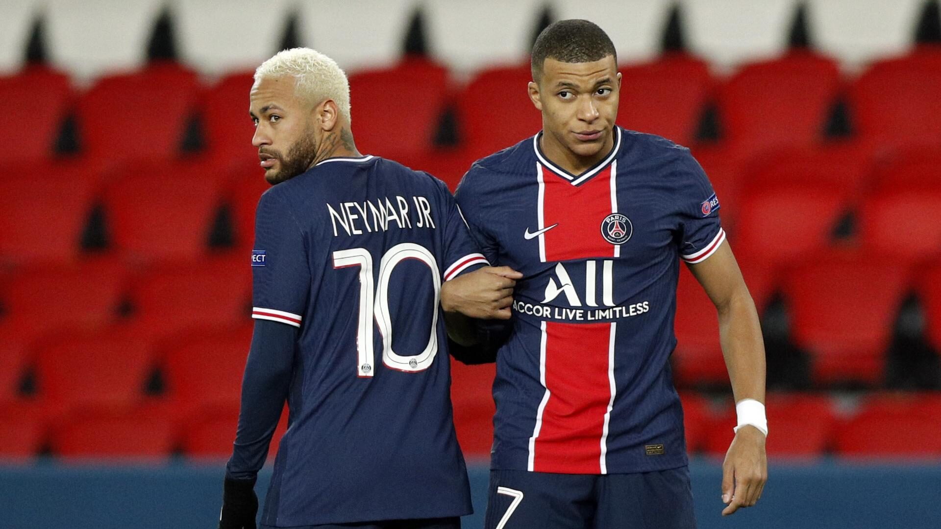 Técnico do PSG diz que saída de Mbappé melhorou o time