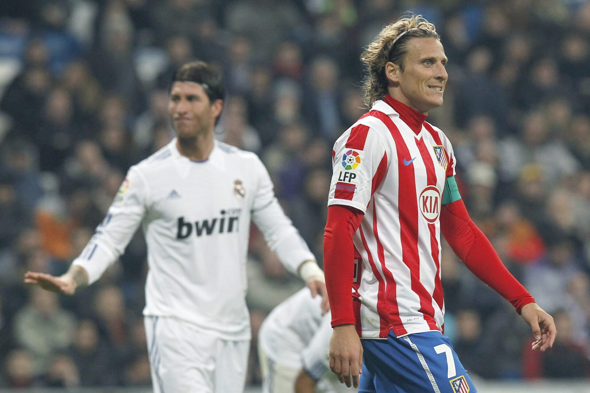 Forlán em ação no dérbi de Madri em 2011 - EFE/Juan Carlos Hidalgo.