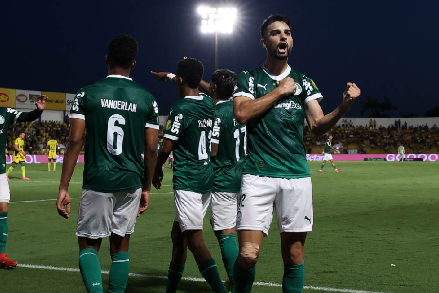 Palmeiras leva susto, mas vence Mirassol e avança às quartas do Paulistão