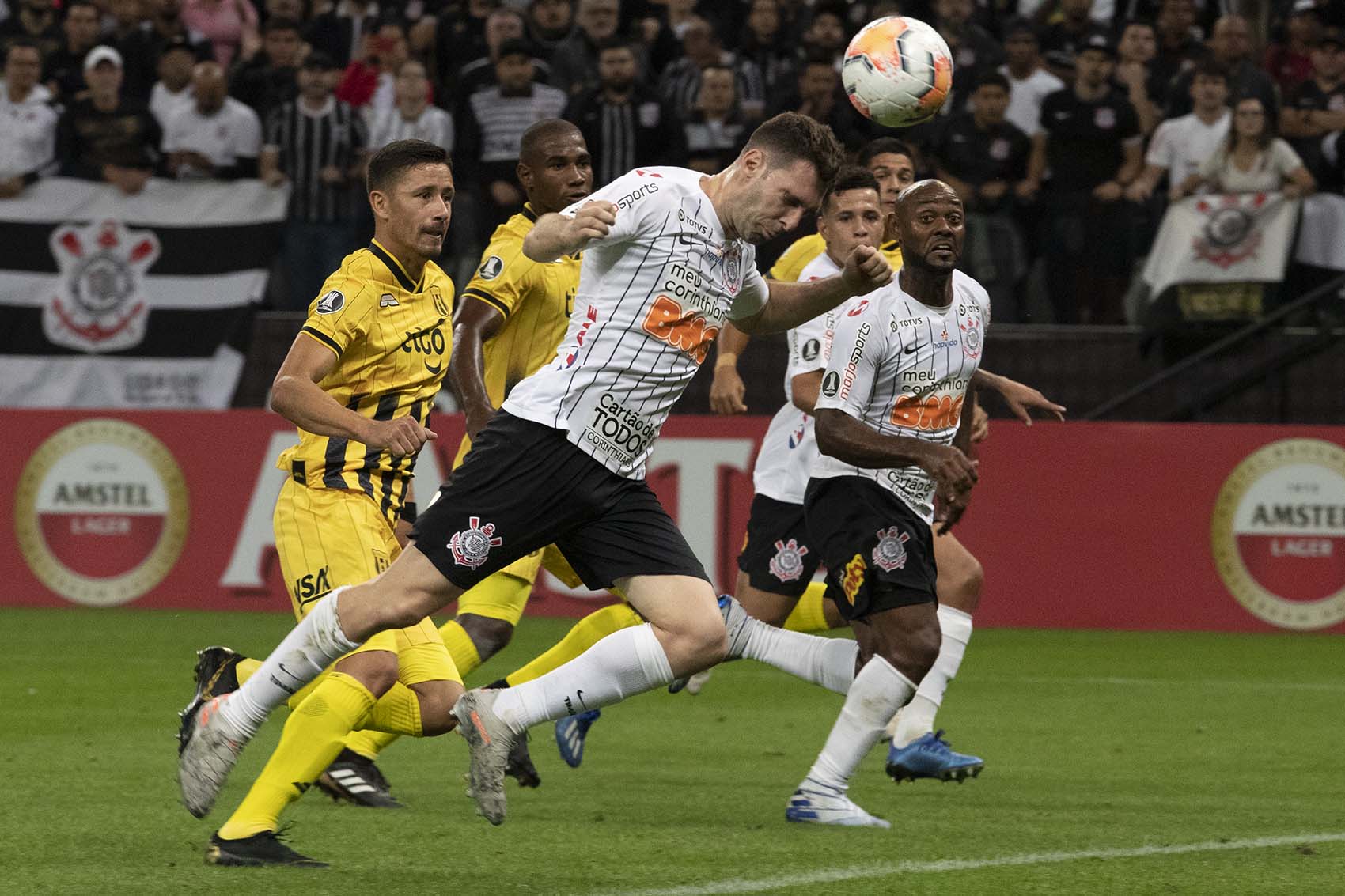 Boselli em ação na eliminação do Corinthians contra o Guaraní - Foto: Daniel Augusto Jr. / Ag. Corinthians