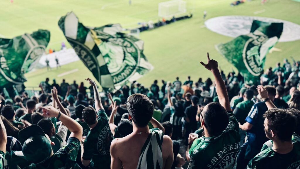 Confira os jogos da nova tabela básica da Série B com Athletico e Coritiba