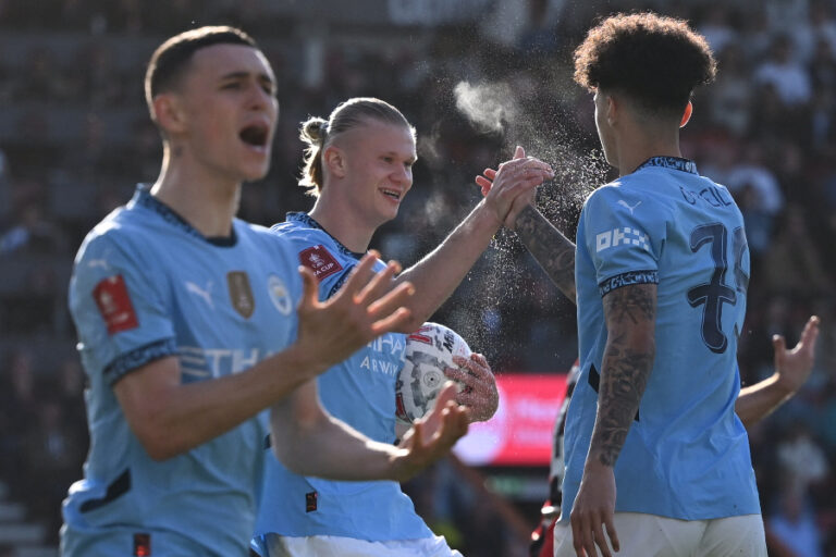 City vira e pega Nottingham Forest na semi da Copa da Inglaterra