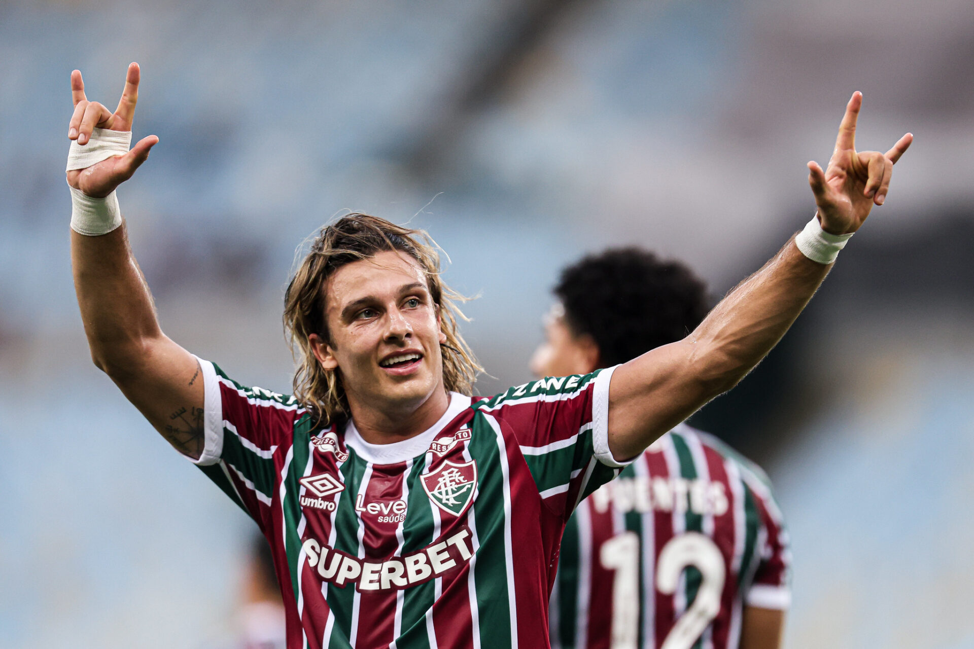 Fluminense goleia Volta Redonda e se aproxima da final do Carioca