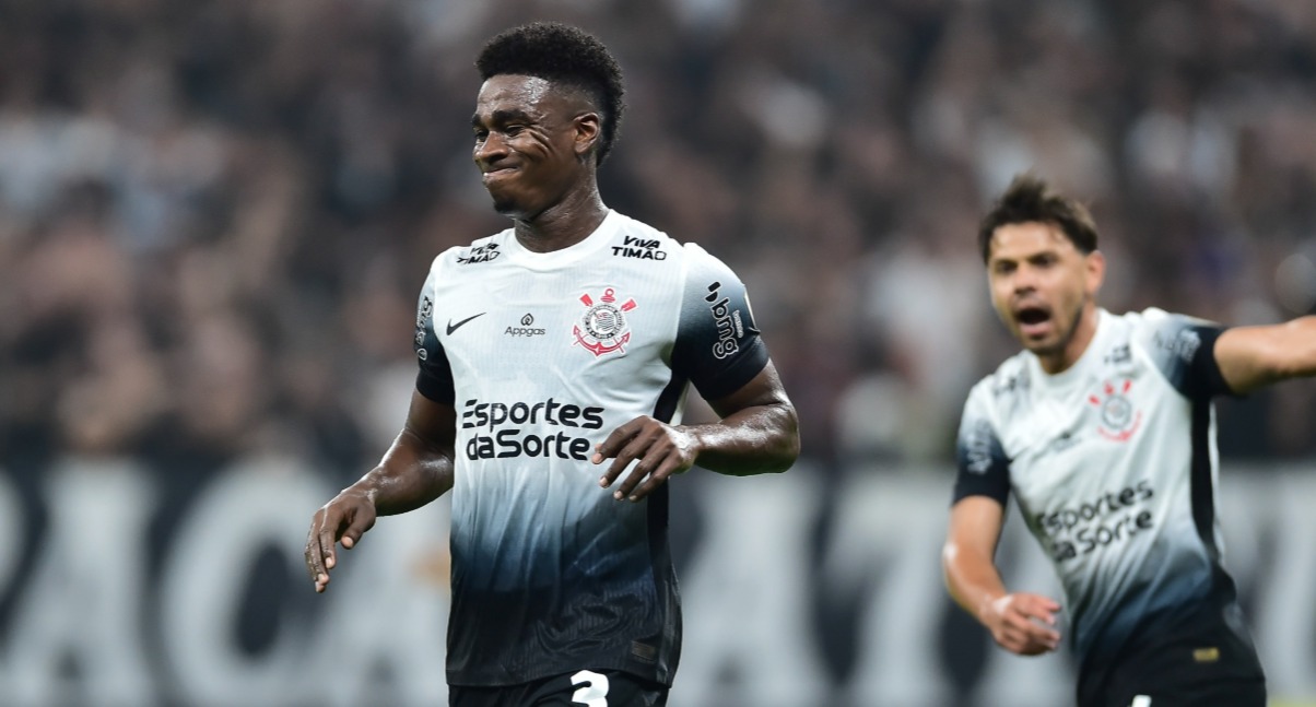 Corinthians vence, mas não tira desvantagem e cai para o Barcelona na Libertadores