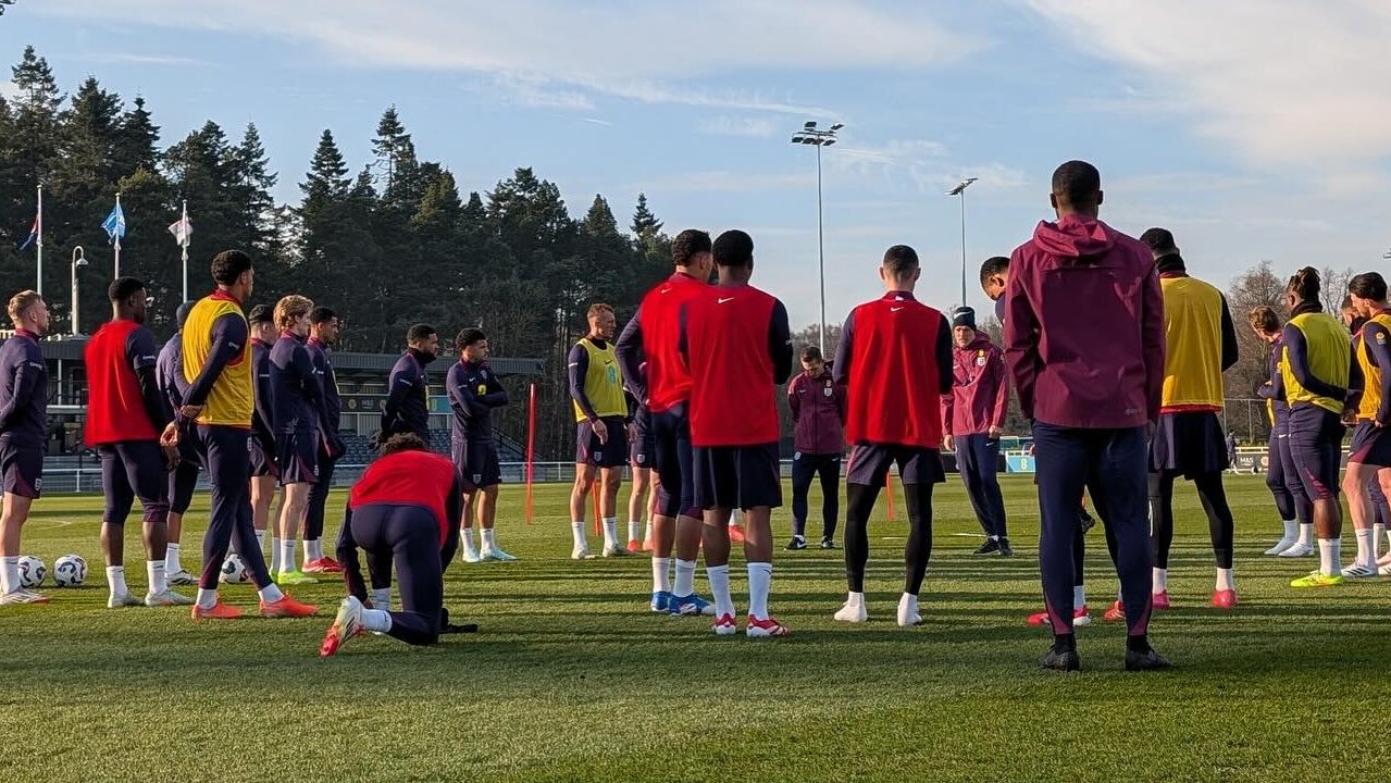 Onde assistir ao confronto entre Inglaterra e Letônia nas Eliminatórias da Copa