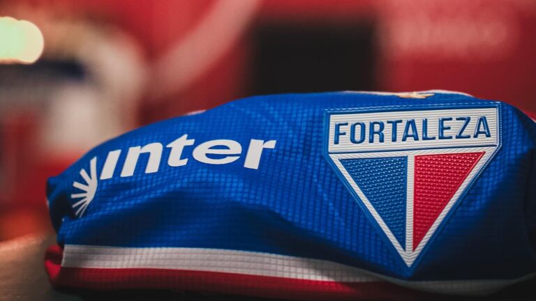 Fortaleza busca reação contra Colo-Colo na Libertadores; assista ao vivo