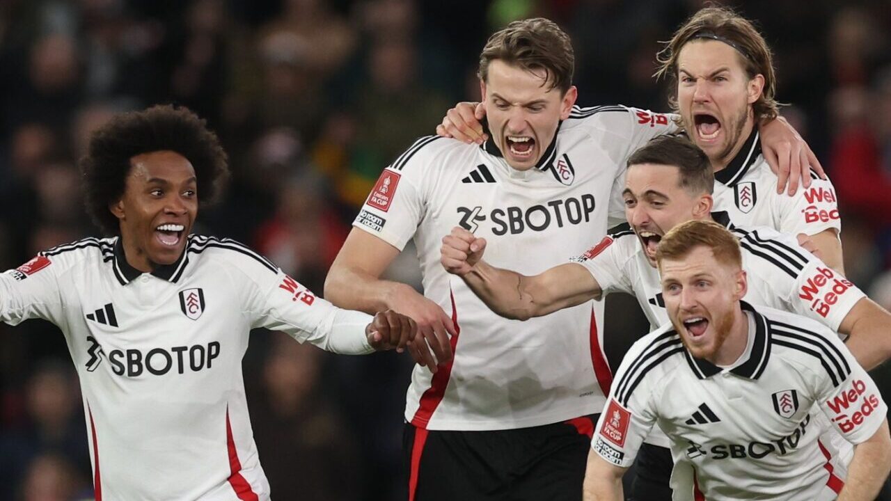 Premier League 2025: Fulham recebe Tottenham em jogo decisivo; onde assistir