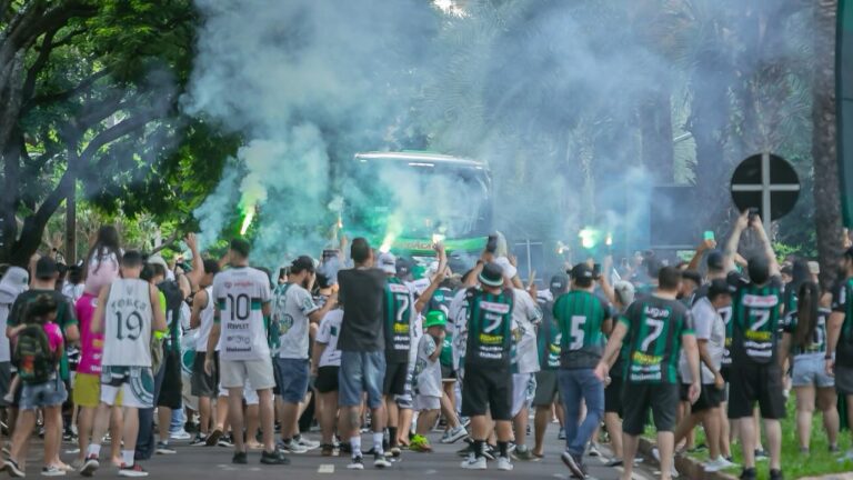 Terceiro recebe o 14º: Onde assistir Maringá x Confiança pela Série C