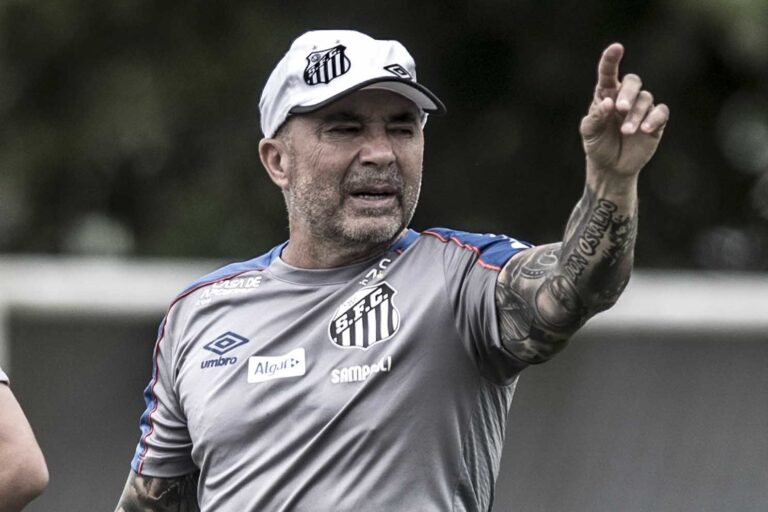 Sampaoli favorito: relembre primeira passagem do técnico pelo Santos