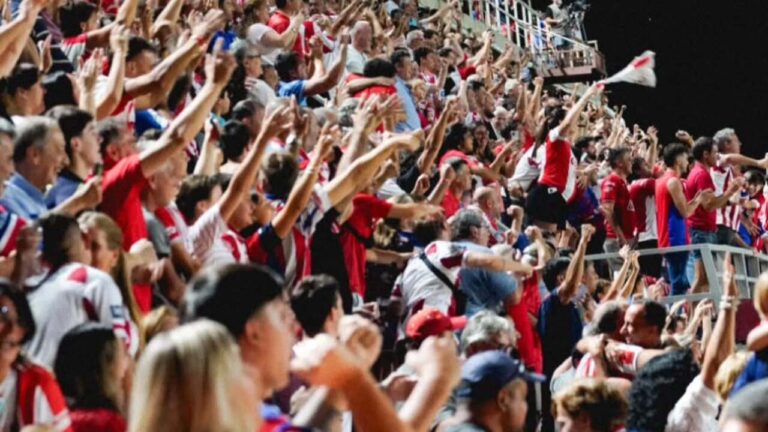 Onde assistir ao vivo: Santa Fe e Newell’s medem forças em confronto direto