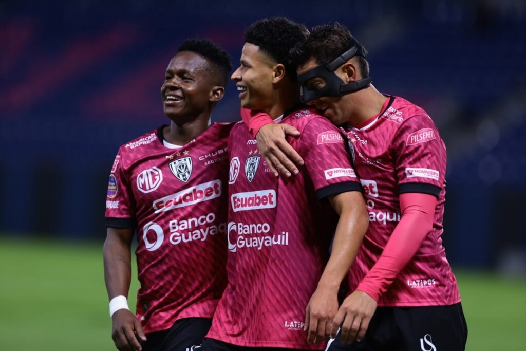 Independiente Del Valle e Universitário buscam recuperação na Libertadores: Onde assistir 