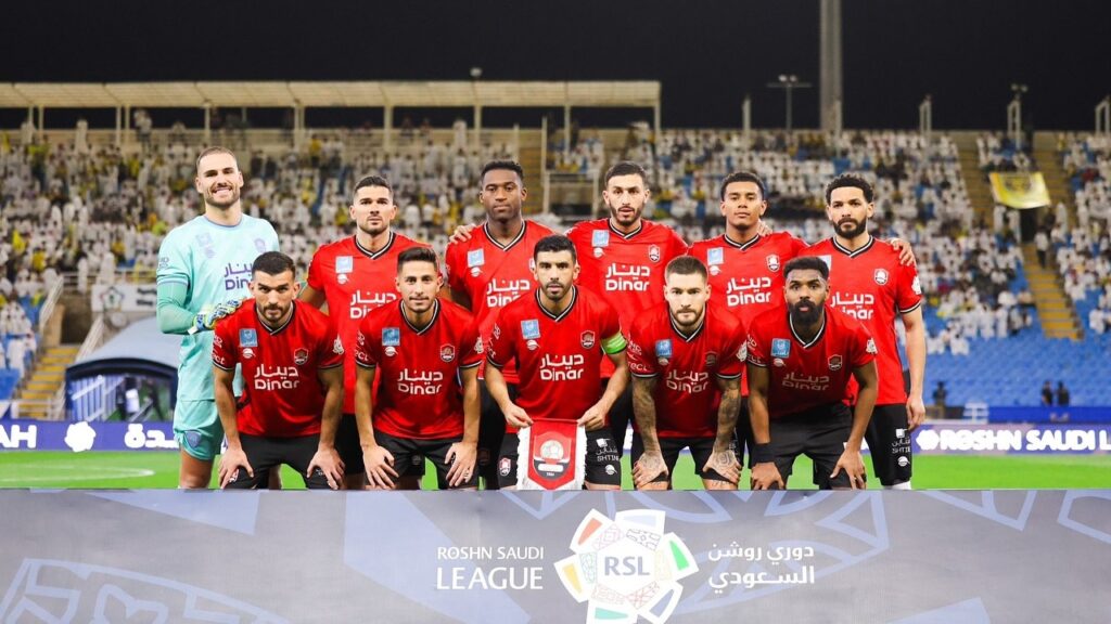 Campeonato Saudita: Al-Hilal enfrenta Al-Raed em Jidá; onde assistir