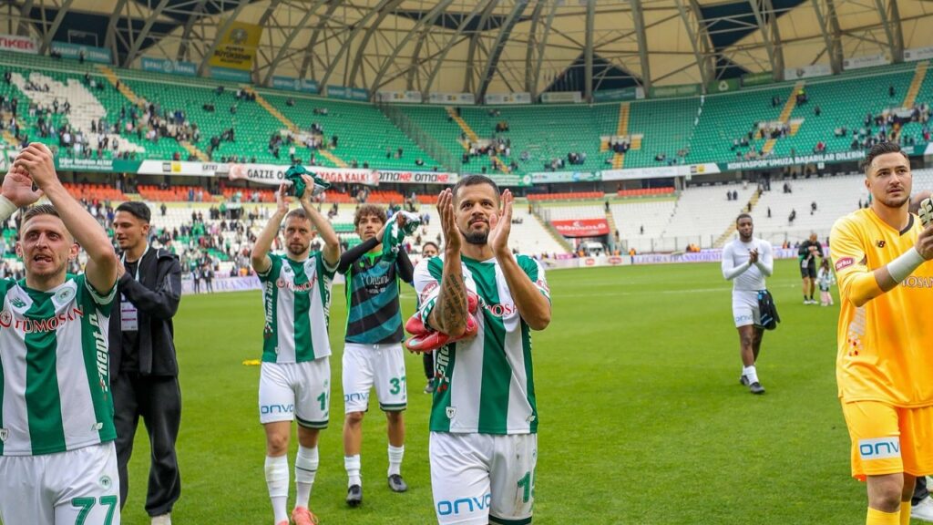 Onde assistir Antalyaspor e Konyaspor ao vivo: Confronto pela 32ª rodada da Süper Lig
