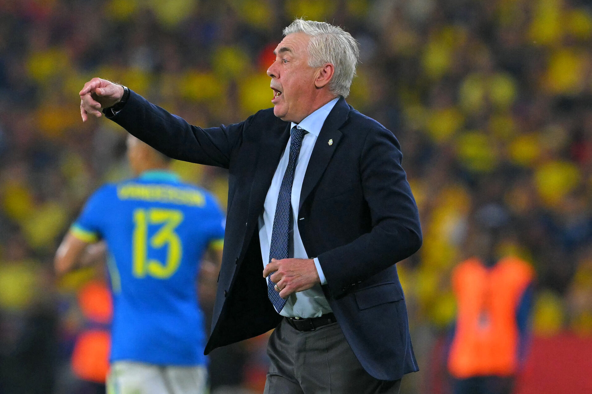 Previsível, ‘novo Brasil’ tem pouco Ancelotti e muito de identidade antiga
