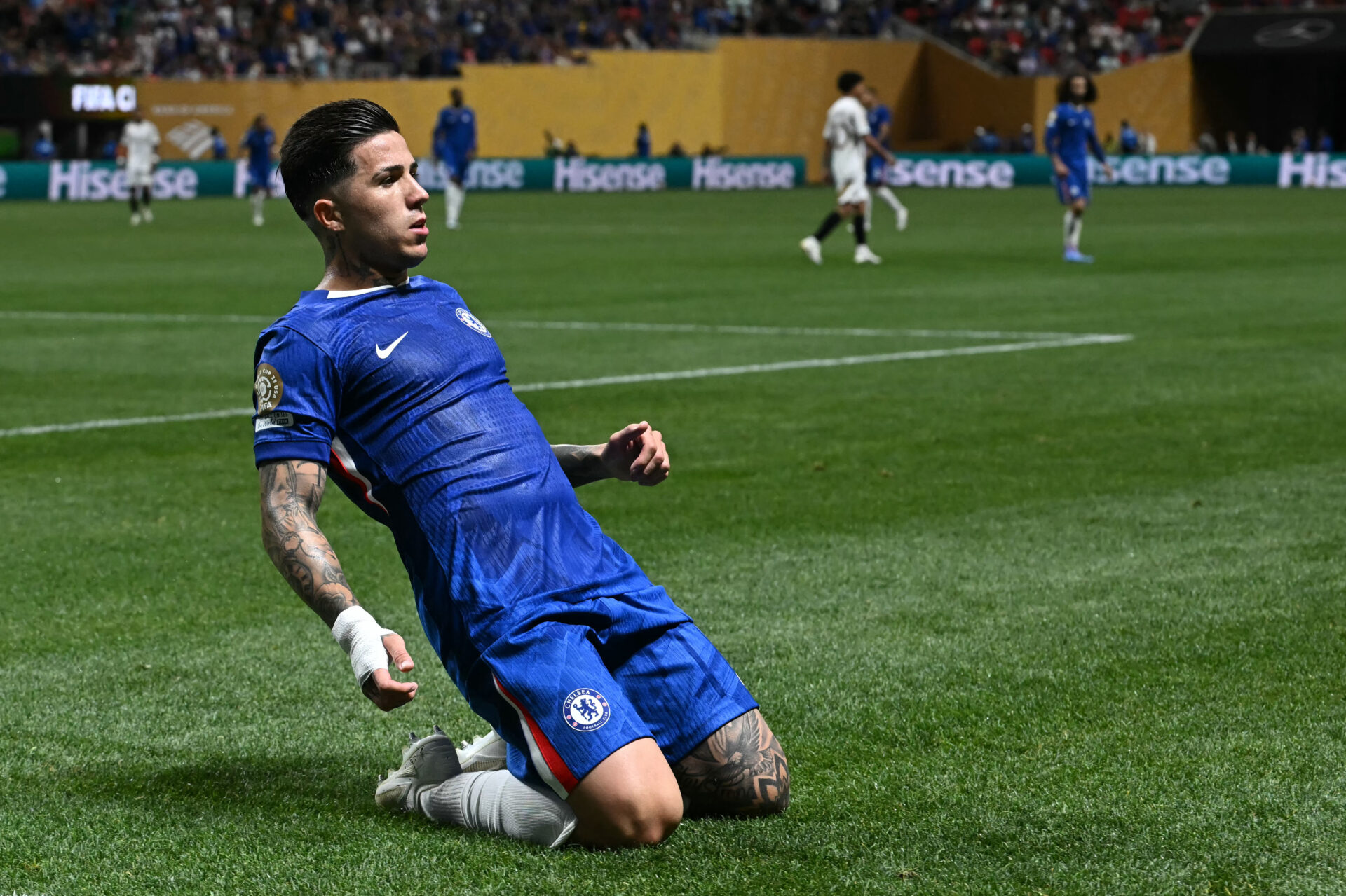 Chelsea toma sustos, mas faz ‘lição de casa’ e vence Los Angeles FC