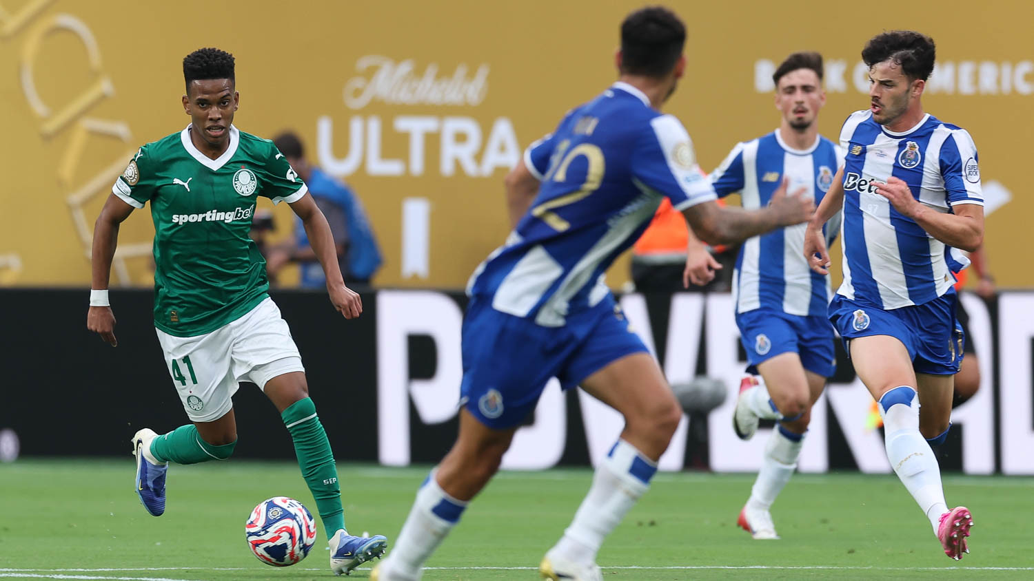 Jogos de hoje, quinta-feira, 19/6: horários e onde assistir ao Mundial de Clubes