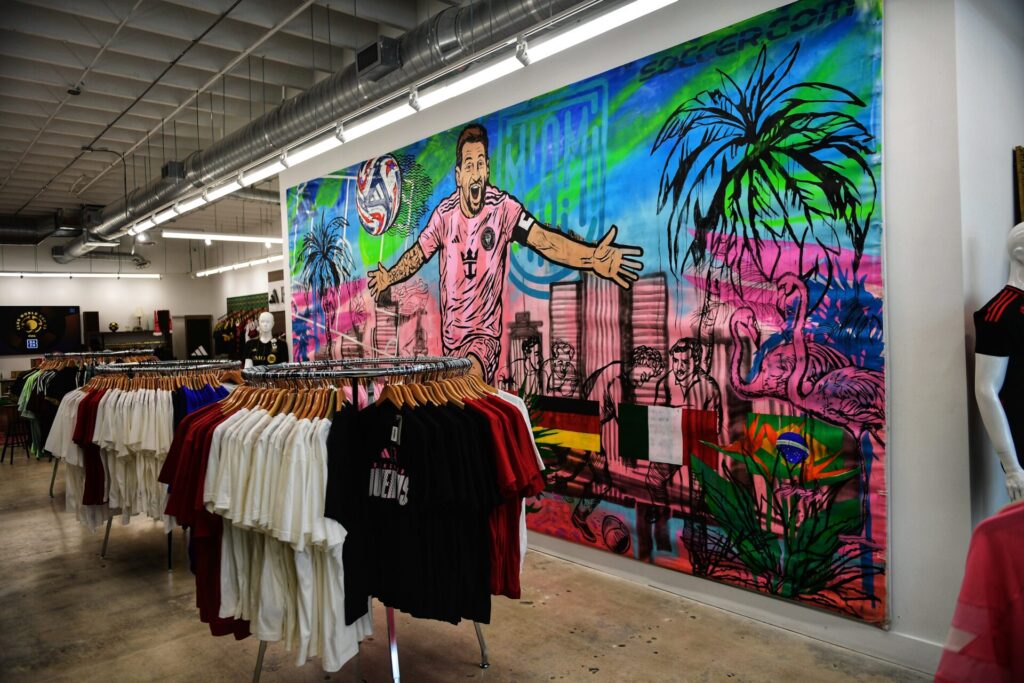 Lionel Messi está por todos os lados em Wynwood - Alexandre Battibugli / PLACAR