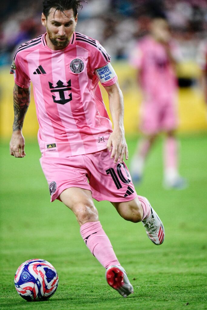 Lionel Messi em ação na abertura do Mundial de Clubes em Miami - Alexandre Battibugli/PLACAR