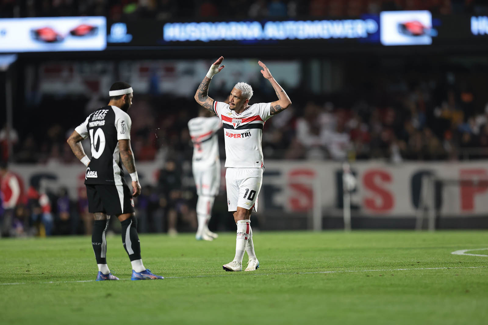 Corinthians vem sofrendo contra São Paulo e Palmeiras na década de 2020