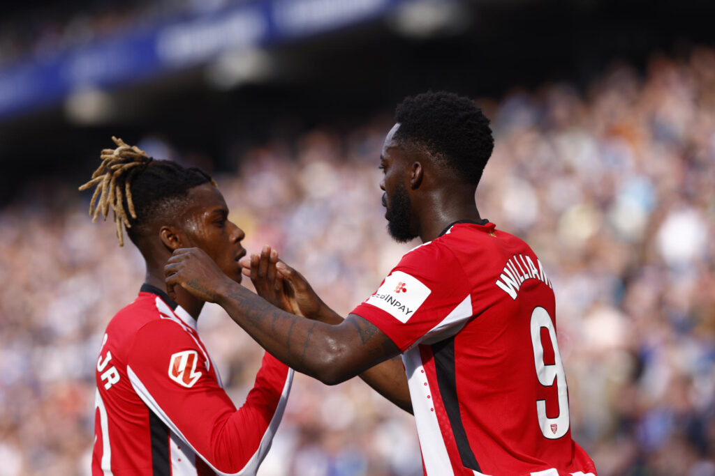 Os irmãos Iñaki e Nico Williams juntos pelo Bilbao - EFE/ Quique García
