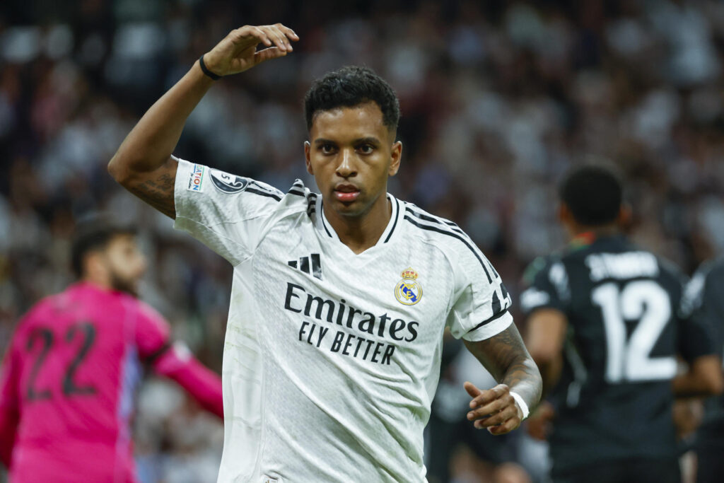 Rodrygo teve pouco espaço com Xabi Alonso no Mundial de Clubes - EFE/Mariscal
